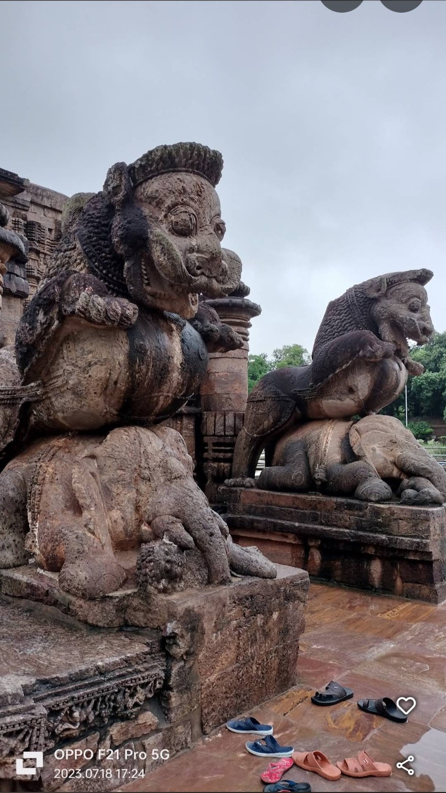 Buddha statue
